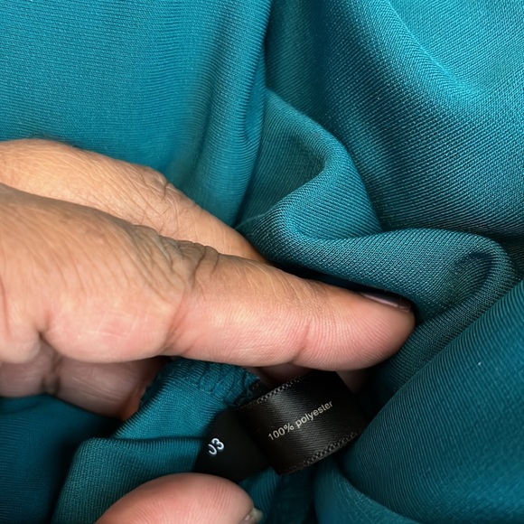 The Limited Women’s Faux Wrap Dress Size Small 100% Polyester Green Long Sleeve - Picture 8 of 8